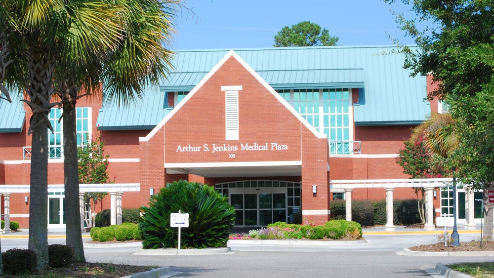 External photo of the front of Lowcountry Medical Group