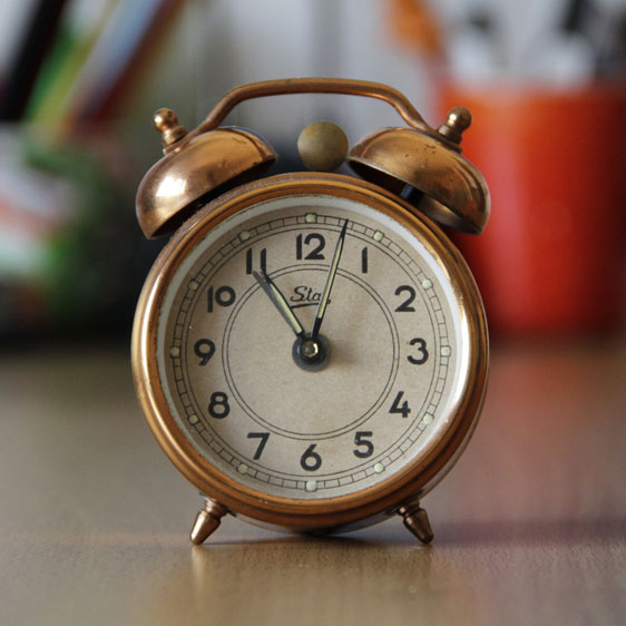 wind up alarm clock